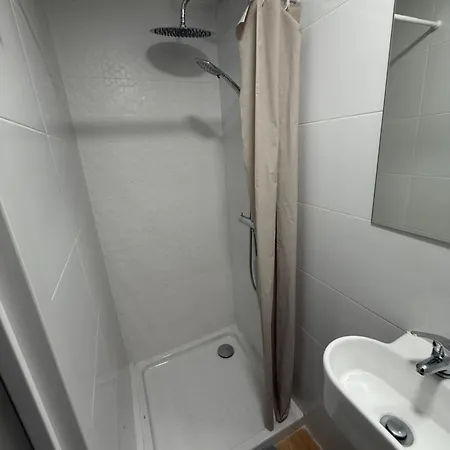 Con Bano Y Cocina Privada Appartamento *