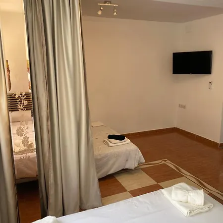 Apartment Con Bano Y Cocina Privada