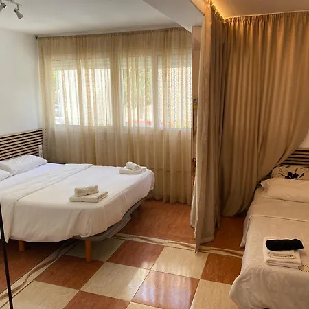 Con Bano Y Cocina Privada * Valencia