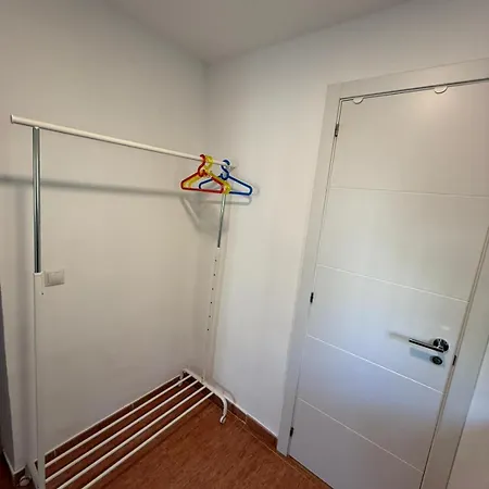 Con Cocina Y Bano Privado De Temporada Vacaciones Largas Long Desde 11 Noches * Valencia