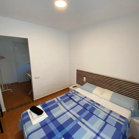Con Cocina Y Bano Privado De Temporada Vacaciones Largas Long Desde 11 Noches Apartman *