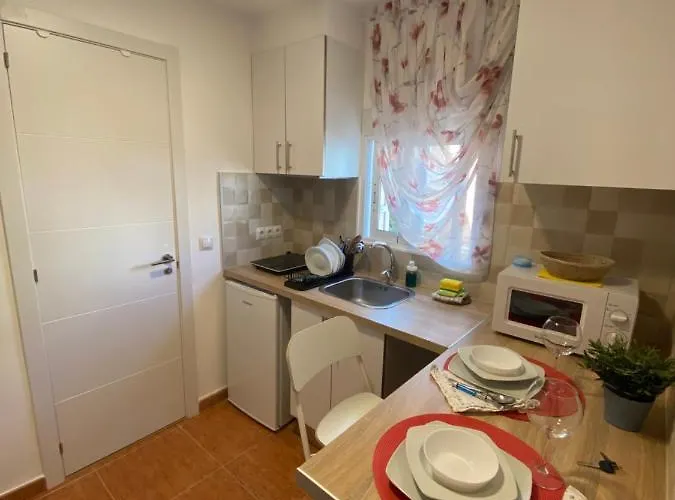 Con Cocina Y Bano Privado De Temporada Vacaciones Largas Long Desde 11 Noches * Valencia