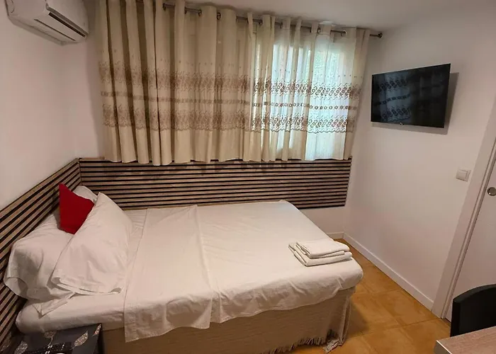 Con Cocina Y Bano Privado De Temporada Vacaciones Largas Long Desde 11 Noches * Valencia