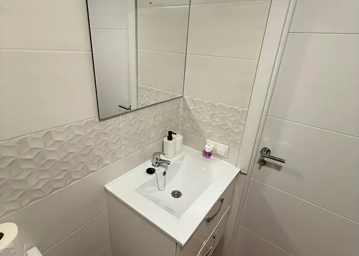 Lägenhet Con Cocina Y Bano Privado De Temporada Vacaciones Largas Long Desde 11 Noches Valencia