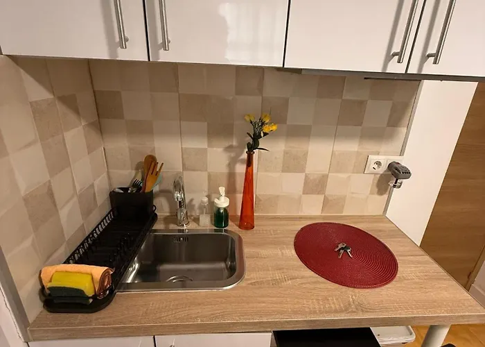 Con Cocina Y Bano Privado De Temporada Vacaciones Largas Long Desde 11 Noches Lägenhet